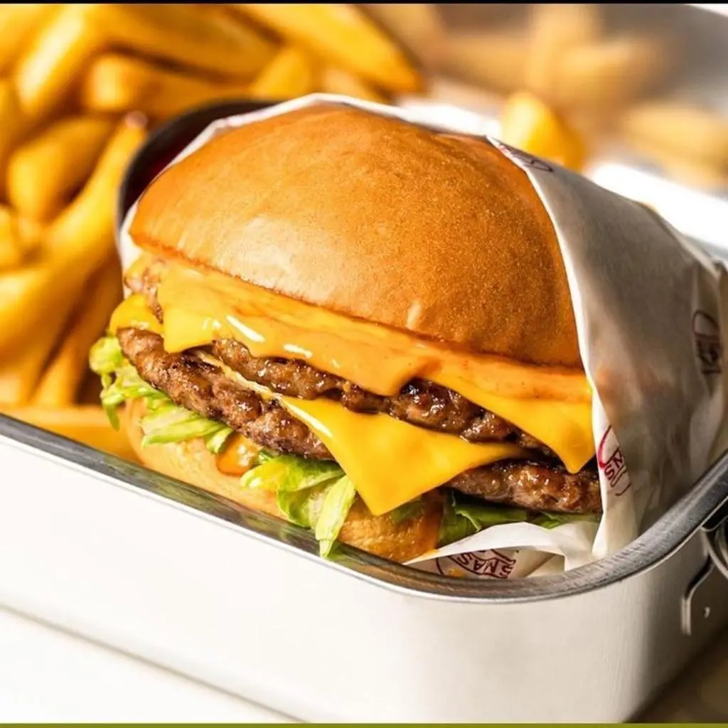Double Grilled Chicken Burger